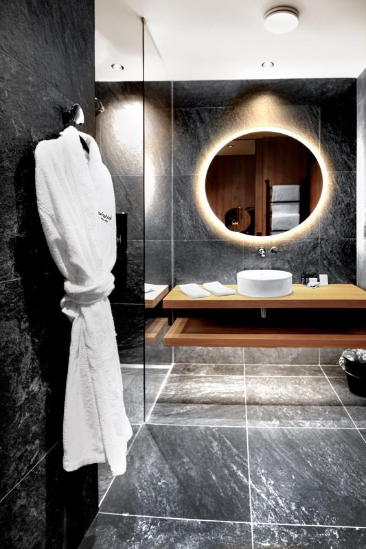 DAMIAN JASNA - G - Ubytovanie